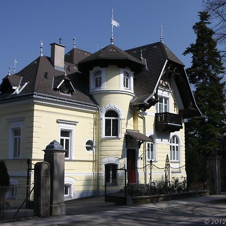 Villa Nova - Hotel garni Waidhofen an der Ybbs Exteriör bild