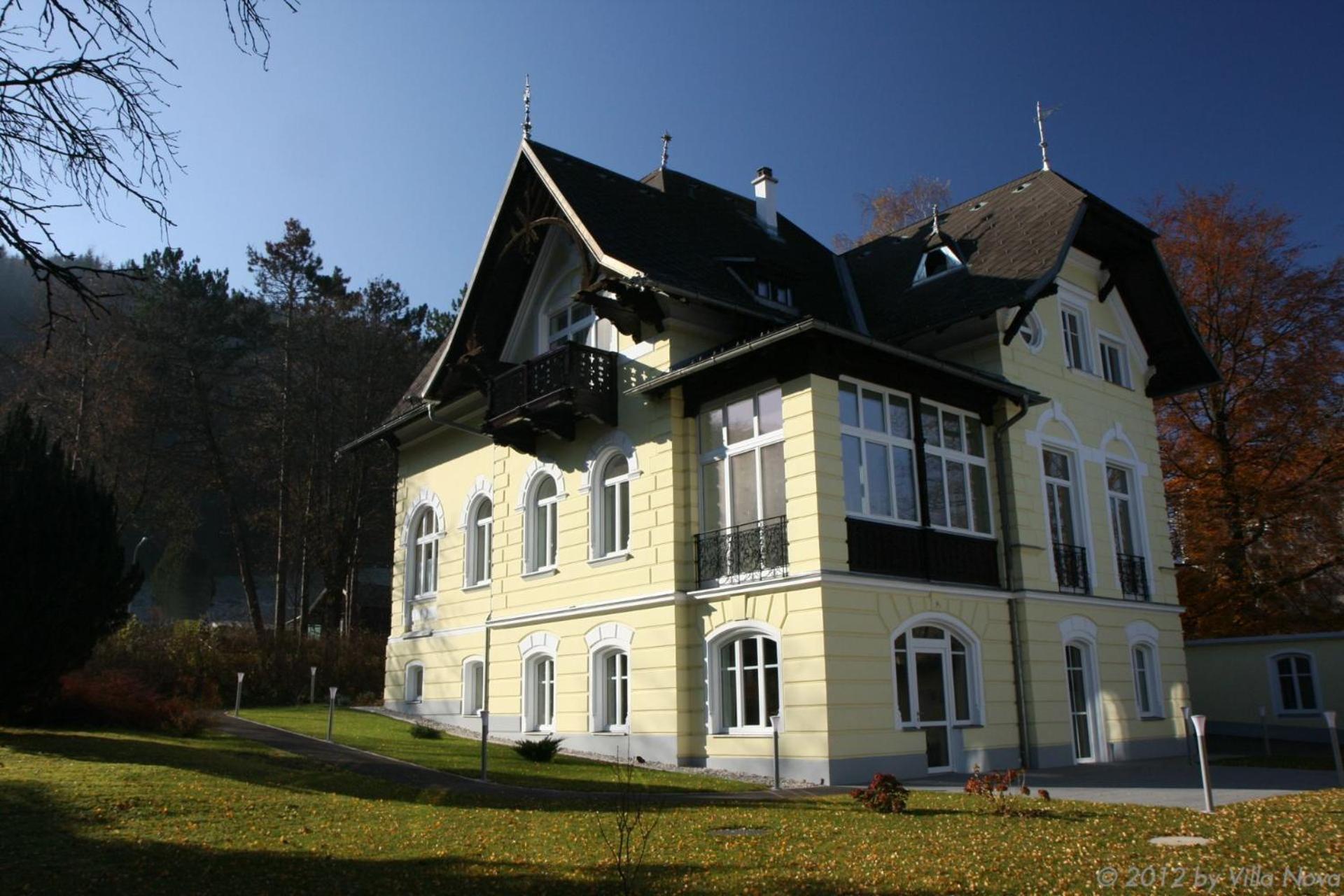 Villa Nova - Hotel garni Waidhofen an der Ybbs Exteriör bild